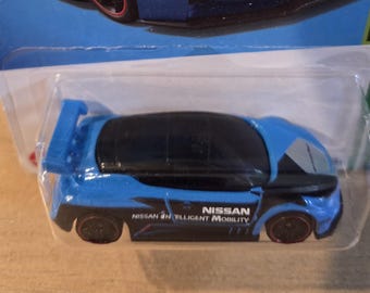 Carrinho Hot Wheels Nissan Leaf Nismo RC-02 T-Hunt 2025 Lote J JBC27 - Paulo da Venda