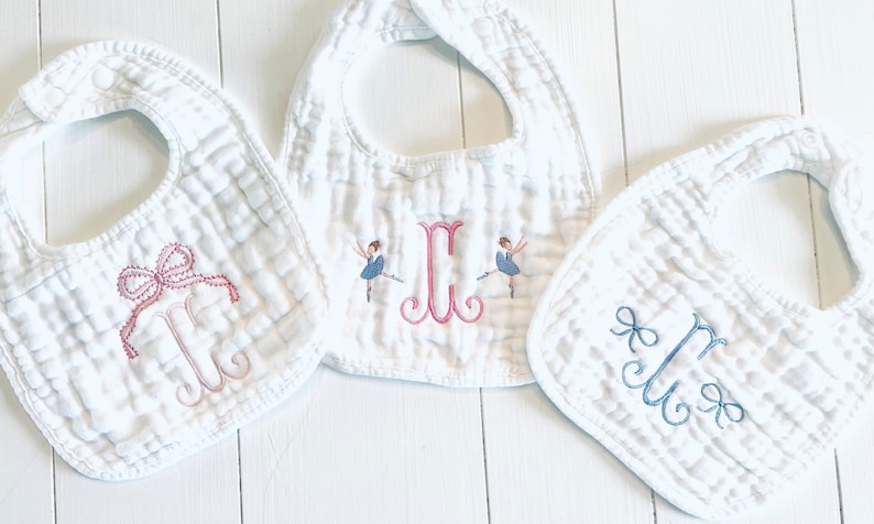 Monogrammed and Personalized Baby Soft Muslin Bib and Burp Cloth, Perfect Baby Shower Gift FREE SHIPPING image 4