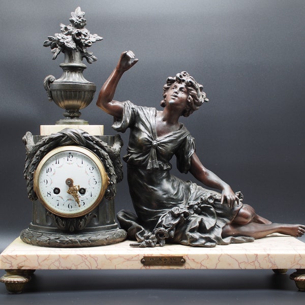 Antique Fireplace Clock French - from the 1800 era, by Francois Moreau