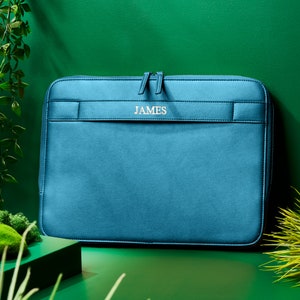 Vegan leren laptop- en MacBook-hoes / gepersonaliseerde laptophoes met extra tabletsleuf / 13 14 15 16 inch / laptoptas / M1 M2 M3