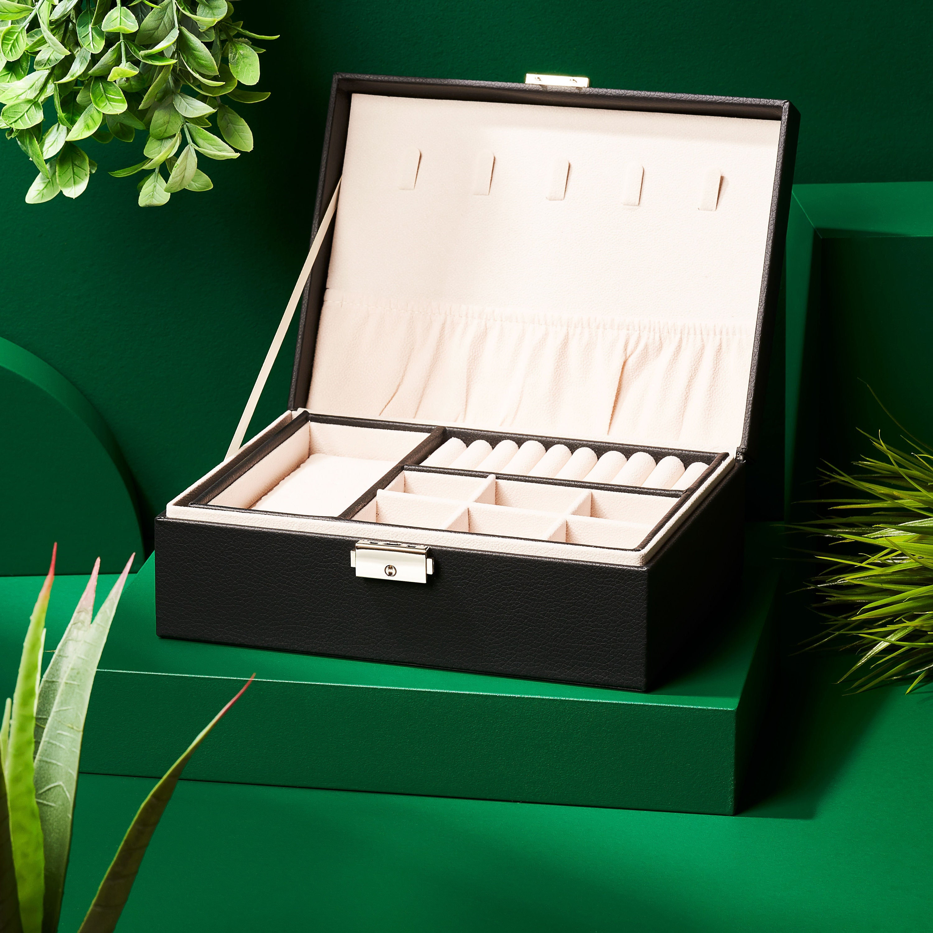 iDWYN Custom Leather Jewelry Box with Name and Birth Flower Personalized  Jewelry Travel Case Jewelry…See more iDWYN Custom Leather Jewelry Box with