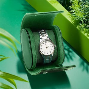 Gepersonaliseerde veganistische leren horlogekast / Gepersonaliseerde horlogedoos / Leren horlogehouder / Draagbare horloge-opberger voor op reis / Opbergdoos voor horloges