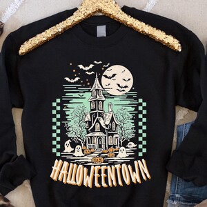 Halloweentown Sweatshirt, Halloweentown University, Halloween Crewneck, Halloweentown Tee, Halloween Shirt, Halloween Pumpkin Sweatshirt