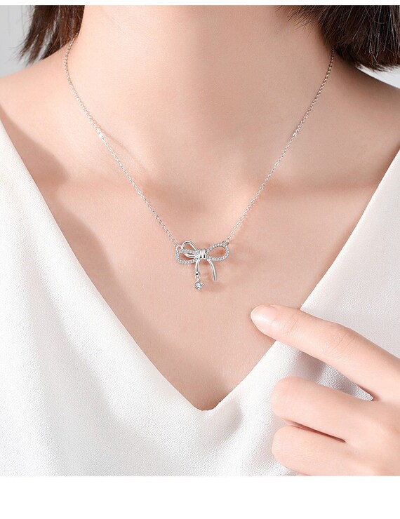 Elegance charm necklace sale
