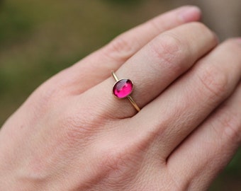 Röd rubin ädelstensring: 925 sterlingsilver, 14K guldpläterad frieriring
