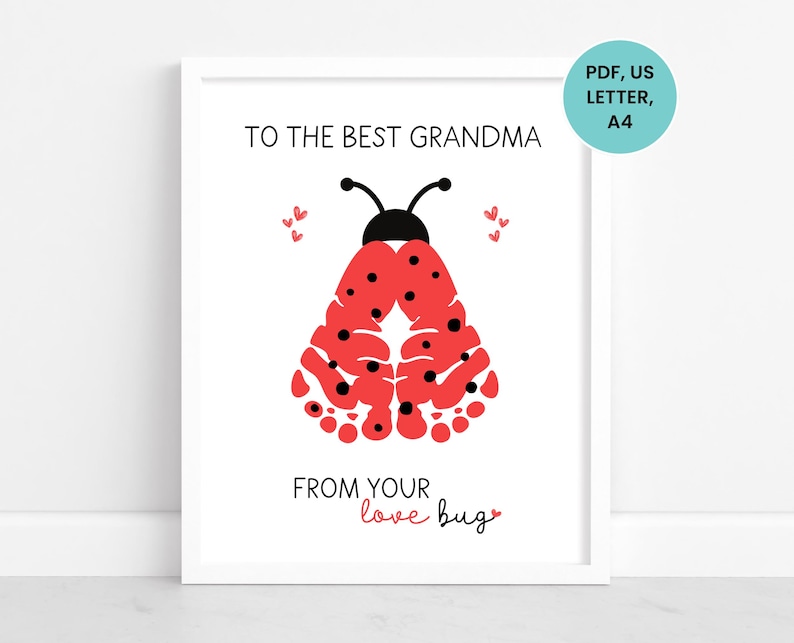 K&ouml;nnte beinhalten: Druckbare Karte mit einem roten Marienk&auml;fer-Design und dem Text "To the best Grandma from your love bug".