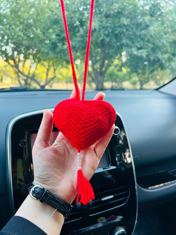 Lovely Crochet Heart Rear View Mirror Hanger Amigurumi Love Charm Perfect Car Decoration for a Touch of Warmth Unique Gift Idea