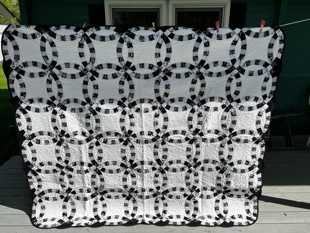 Black and White Handmade Twin Quilt With Matching Dresser Runner - Etsy