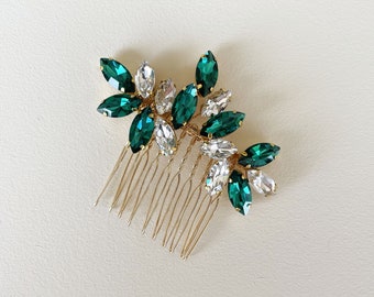 Emerald green wedding hair comb, crystal bridal hair piece, small gold headpiece, sparkly hair accessory, hair comb for bride