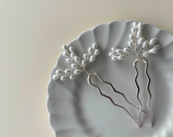 Pearl hair pins, wedding hair accessory, pearl vine hair piece