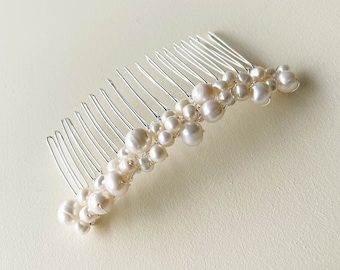 Freshwater pearl hair piece, bridal hair comb, silver wedding headpiece, hair accessory for bride