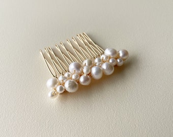 Small freshwater pearl wedding hair comb, mini bridal hair comb, gold wedding hair piece, pearl cluster hair comb, hair piece for bride