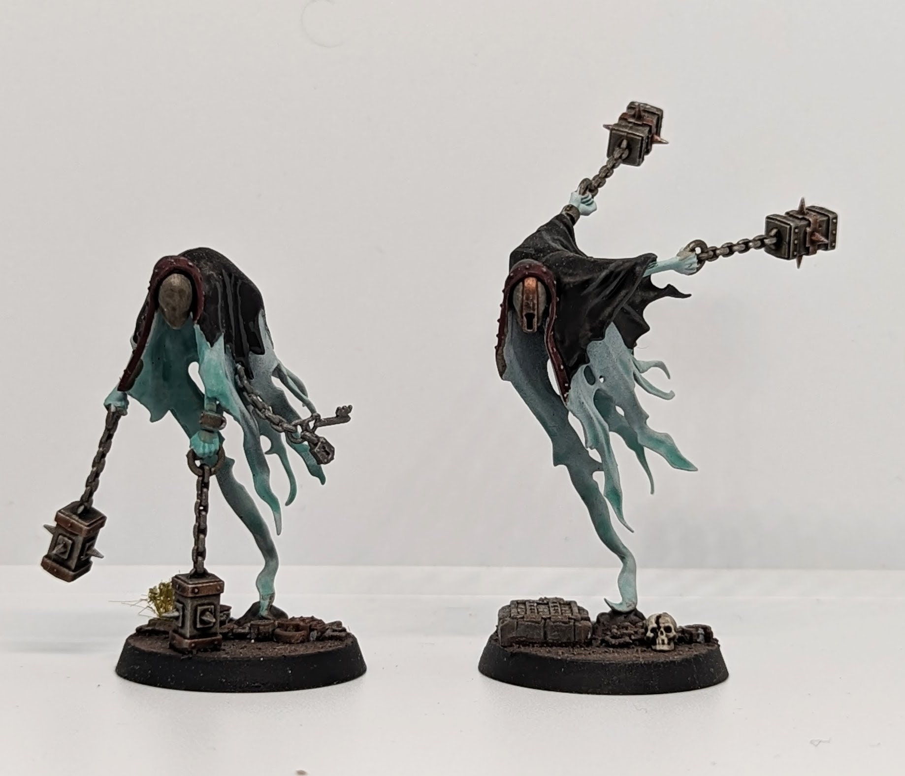 Chainghasts