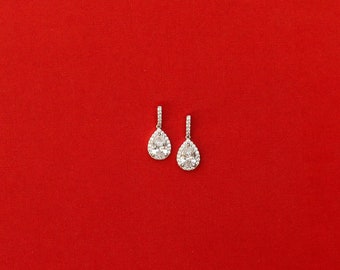 Dainty Stud Jewelry, Pear Drop, CZ Wedding Earring, Cubic Zirconia Earrings, Bridal Earring Dangle, Bridesmaid Silver Gift, TearDrop Jewelry