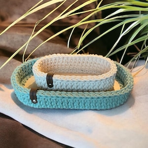 Häkelkorb oval, länglich, baguetteförmig mit Holzboden, Aufbewahrung, Dekoration; verschiedene Größen und Farben wählbar