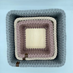 Panier au crochet carré, carré avec socle en bois, rangement, décoration Différentes tailles et couleurs disponibles image 3