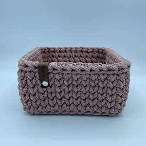 Panier au crochet carré, carré avec socle en bois, rangement, décoration Différentes tailles et couleurs disponibles image 6