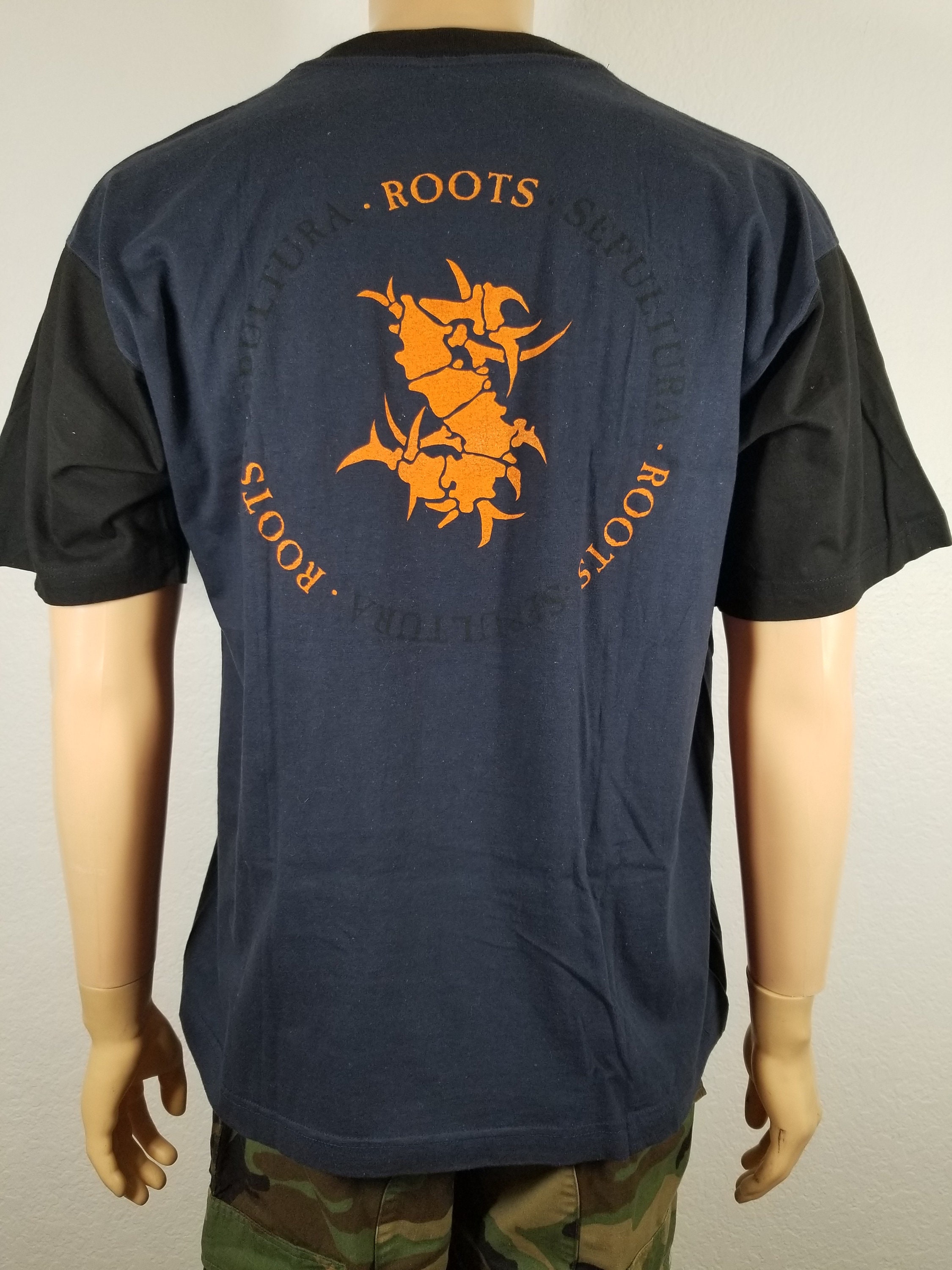 1996年製 SEPULTURA『ROOTS』タグBLUEGRAPE vintage RAPTEEE NIN