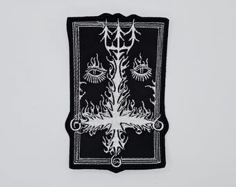 Parche bordado con borde cuadrado blanco del logotipo de Dissection
