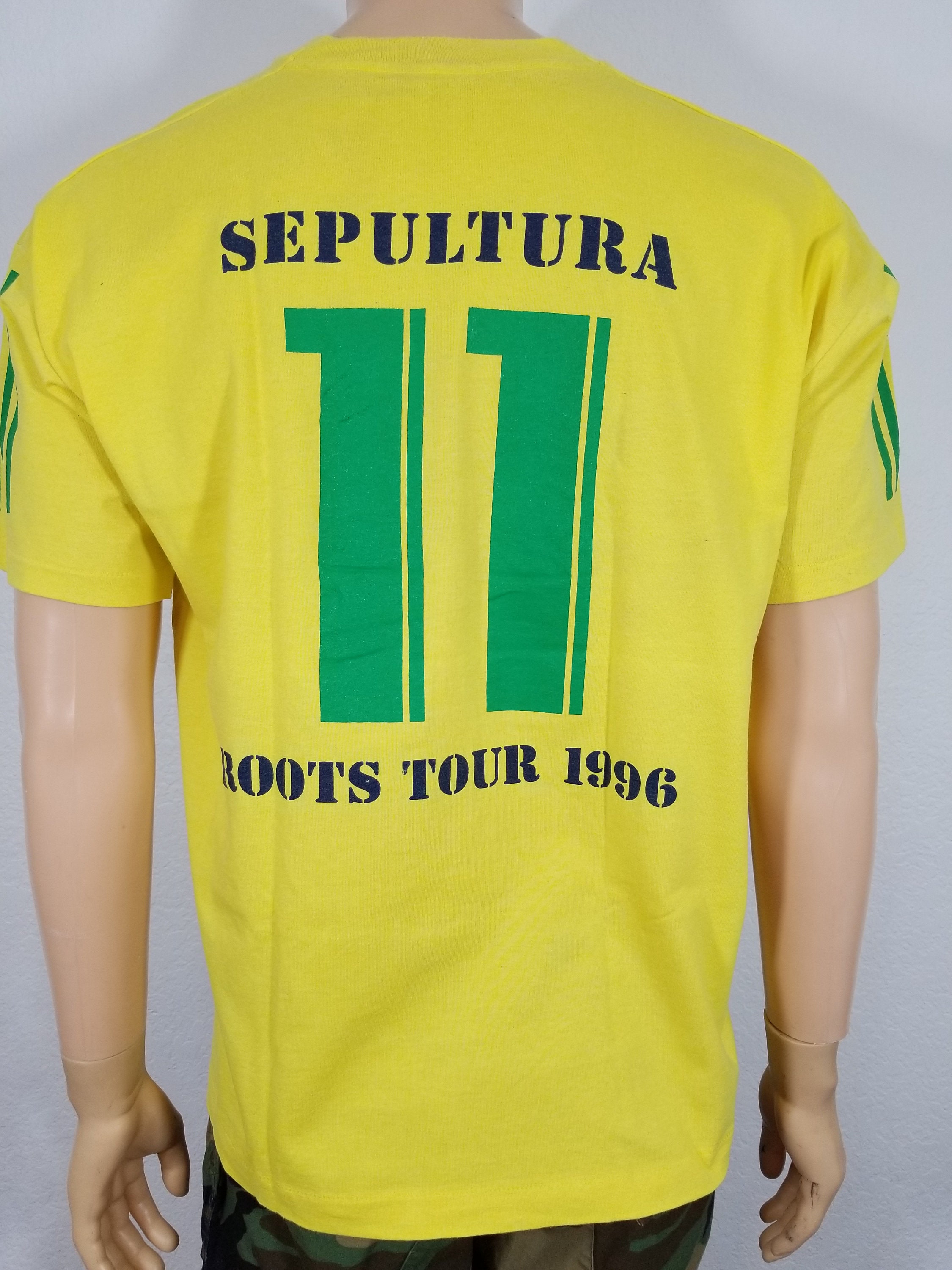 Blue Grape Sepultura Brazil Roots 96