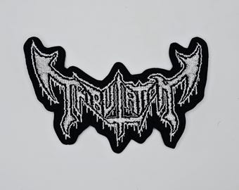 Tribulation Weißer Logo-förmiger Rand bestickter Aufnäher