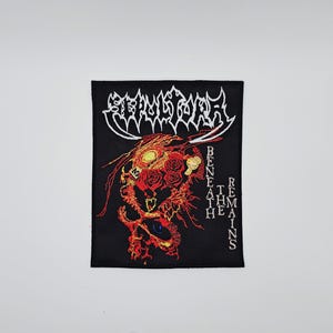 Sepultura Beneath the Remains Röd Dödskalle Fyrkantad Kant Broderad Tygmärke