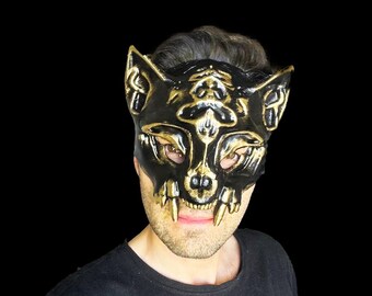Gothic Cat Mask: Handmade Embroidered Cosplay Mask