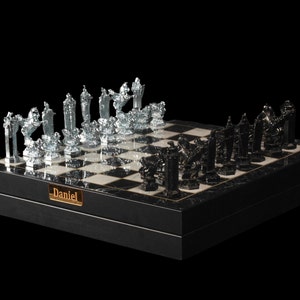 Peças de xadrez monumentais do Wizard Chess UHD · Creative Fabrica