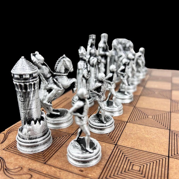 Luxury Metal German Knight Chess Set With Personalized Chessboard| Laser Engraving Name Tag