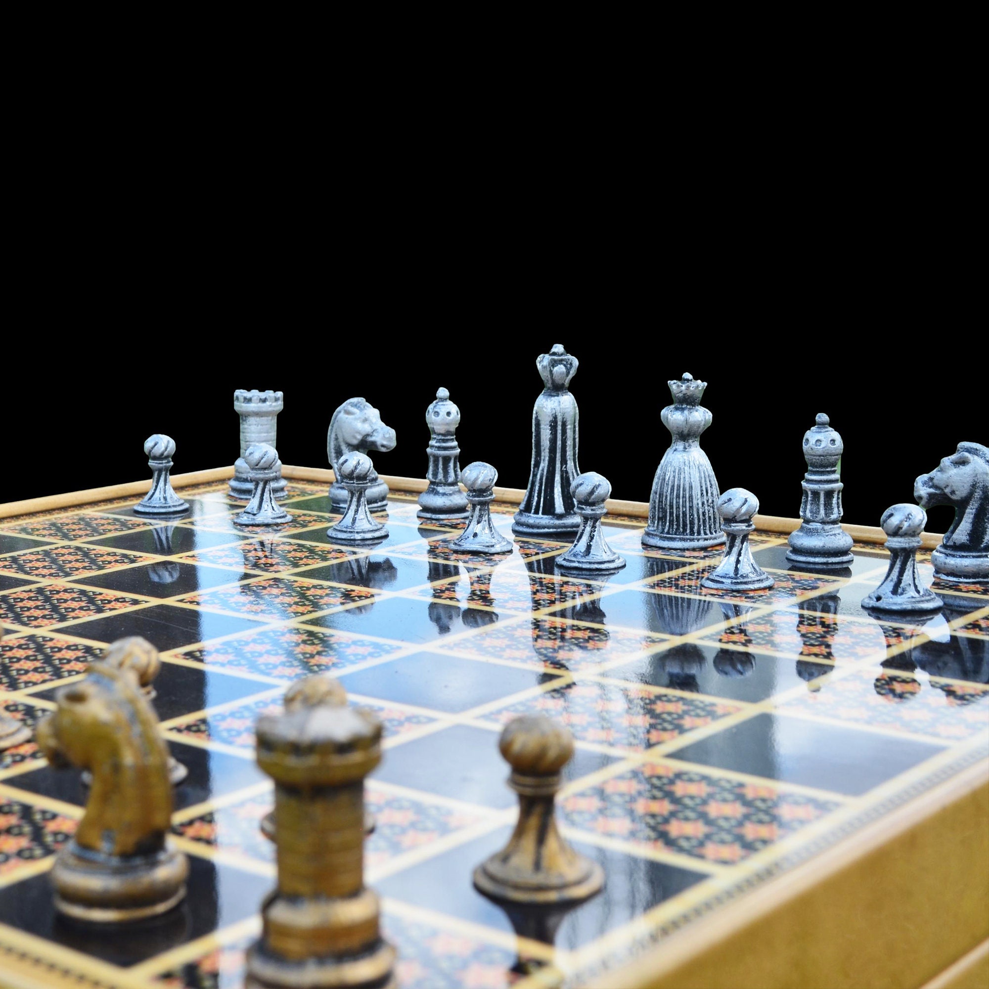 Etyset Personalized Metal Chess Set: Classic Luxury Board With Storage (14x14 ...