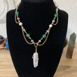 Quartz with pearls and aventurine beaded link necklace