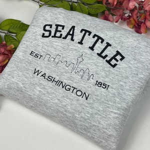 Embroidered Seattle Crewneck Sweatshirt(outline)