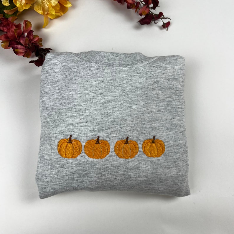 Christmas Pumpkin Cake Sequined Round Neck Loose Sweatshirt