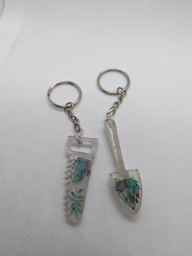Showel Keychain Saw & Shovel Diamond Keychain Set - Etsy