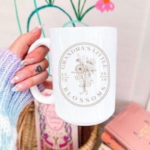 Caneca personalizada do buquê de flores do mês de nascimento, presente de dia das mães, presentes de aniversário para a mãe, caneca de café do jardim da vovó, presente personalizado de caneca de chá de aniversário