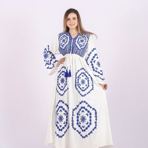Elegant White embroidered kaftan dress, Cotton caftan women, Long sleeve caftan, Chic embroidered caftan, High quality Egyptian cotton.