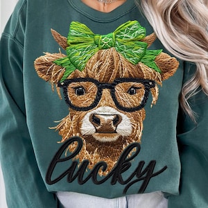 St. Patricks PNG, Highland Cow Png Download, Tee Shirt Sublimation PNG, St Patrick Shirt Png, Png For Tshirt, Faux Embroidery T-shirt Design
