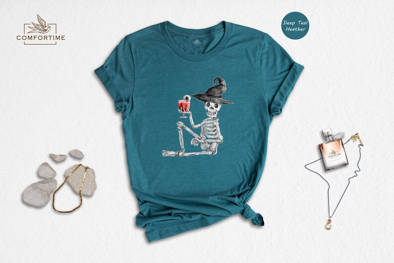 Skeleton Drinking Wine T-Shirt, Halloween Party Tee immagine 5
