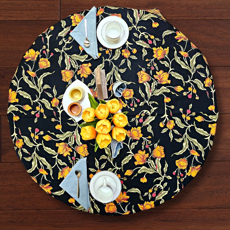 French Countryside Cotton Floral Tablecloth - Thumbnail 4