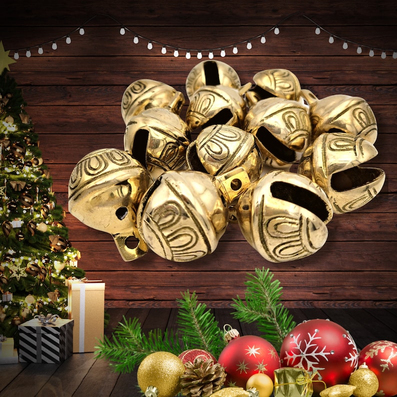 Vintage Brass Jingle Bells and Sweet Us Pouch, 12pcs of Solid Brass Christmas Jingle Bells, Hand