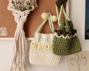 Earbuds crochet bag