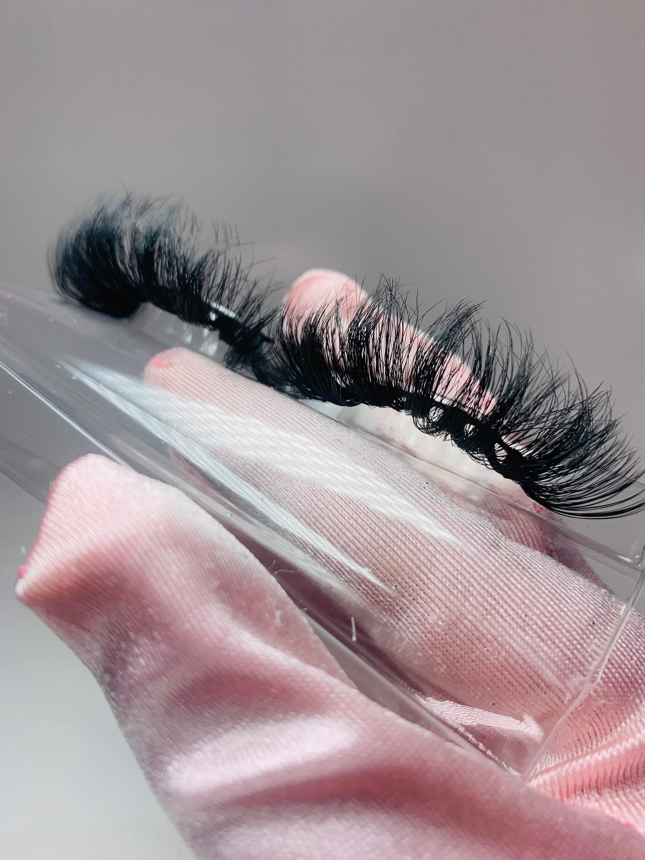 Drama Strip Lashes