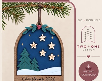 Adorno navideño personalizado con cielo estrellado en formato SVG, ideal para guardar recuerdos familiares. Archivo de corte láser con capas.