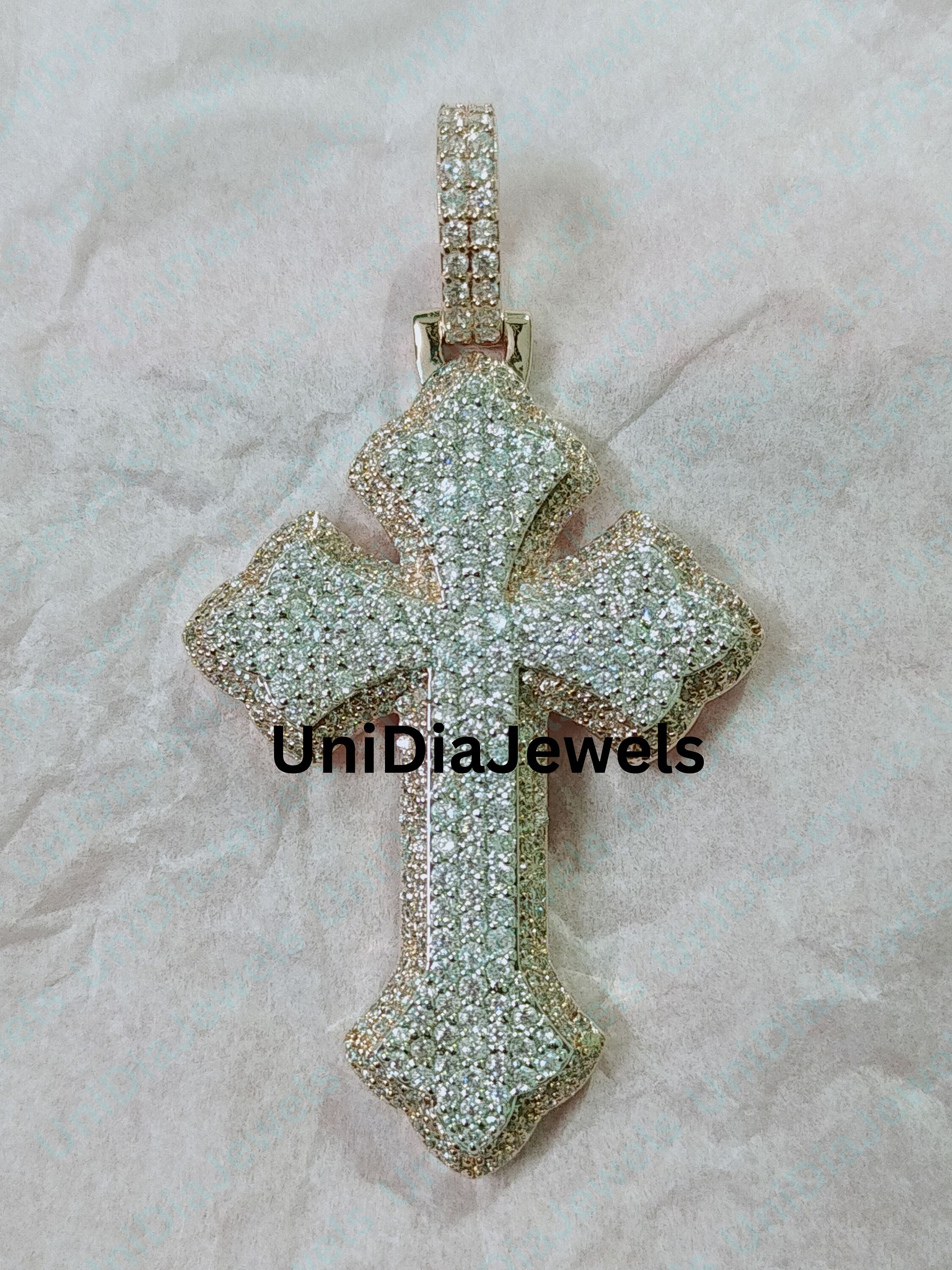 Iced Out Religious Mens Cross Pendant Hip Hop Christmas Rapper Pendant ...