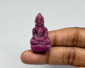 Statua di Buddha in rubino intagliata a mano, scultura in pietra preziosa, decorazione per la meditazione.