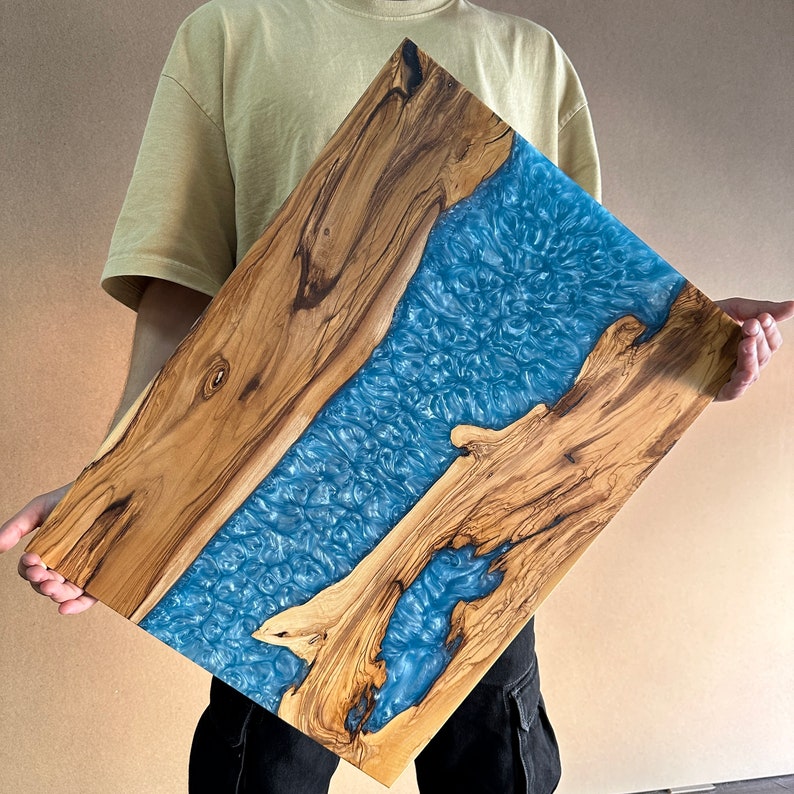 Artisan-crafted Resin Olive Wood Board Unique Gift , Personalized Resin & Olive Wood Tray Custom Gift image 4