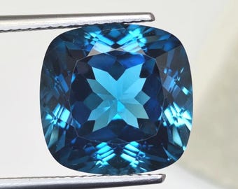 AAA London Blue Topaz Gemstone: 10 mm Cushion Cut for Jewelry