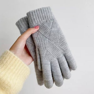 cashmere gloves