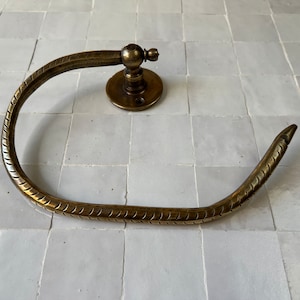 Suporte de papel higiênico gravado em latão antigo | Suporte de toalha de latão bronze | Suporte de toalha de rosto de latão feito à mão