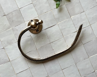 Handdoekhouder, messing toiletrolhouder, toiletrolhouder, antieke handgemaakte gehamerde toiletrolhouder, badkameraccessoires